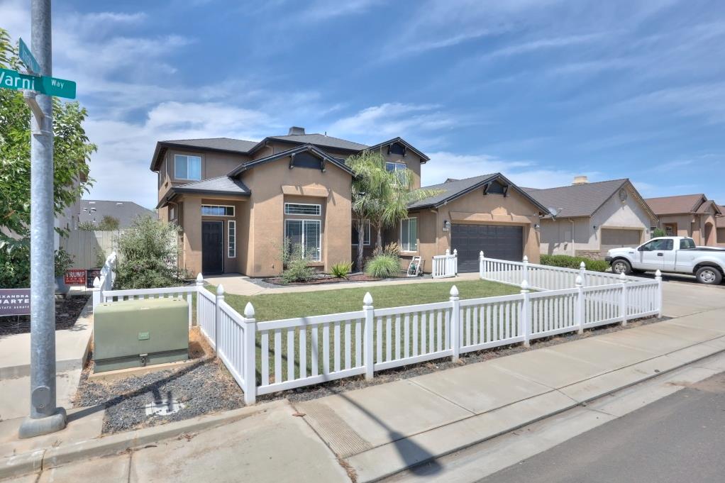 6801 Varni Way Hughson, CA 95326 - Photo 3 of 70