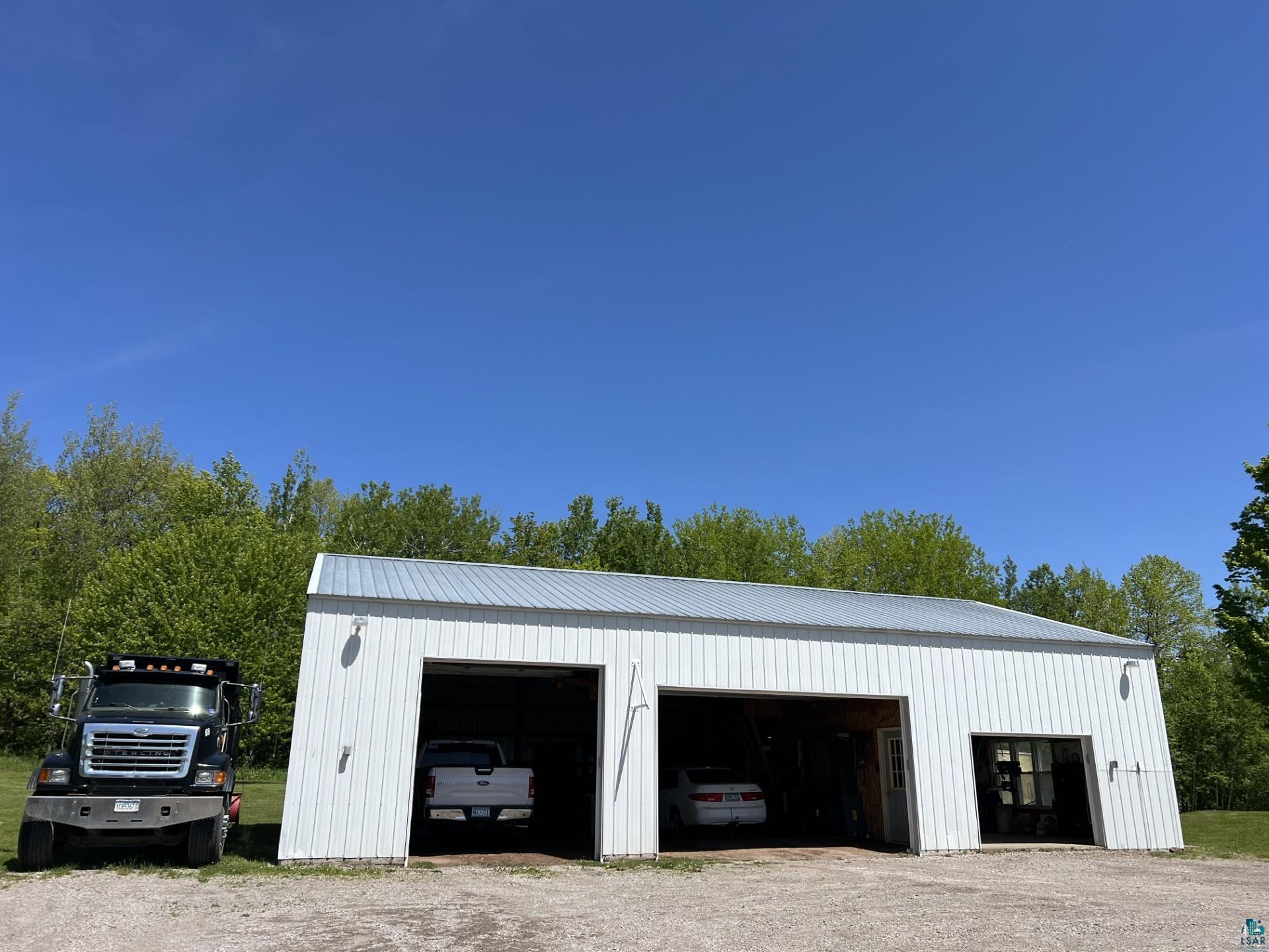 5144 Eagle Lake Road Duluth, MN 55803 - Photo 47 of 47 View of garage
