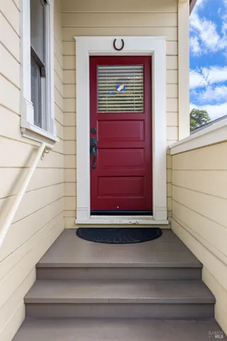 $825,000 | 531 East Washington Street, Petaluma, CA 94952