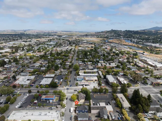 $825,000 | 531 East Washington Street, Petaluma, CA 94952
