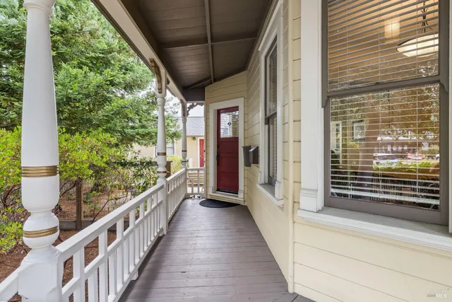 $825,000 | 531 East Washington Street, Petaluma, CA 94952