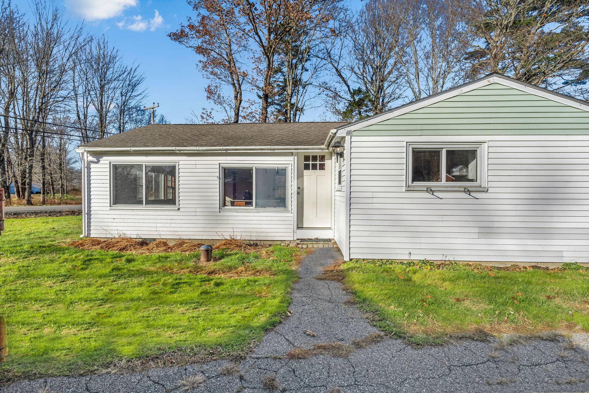 307 Church Road Brunswick, ME 04011 - Photo 4 of 25 22-web-or-mls-307-church-rd