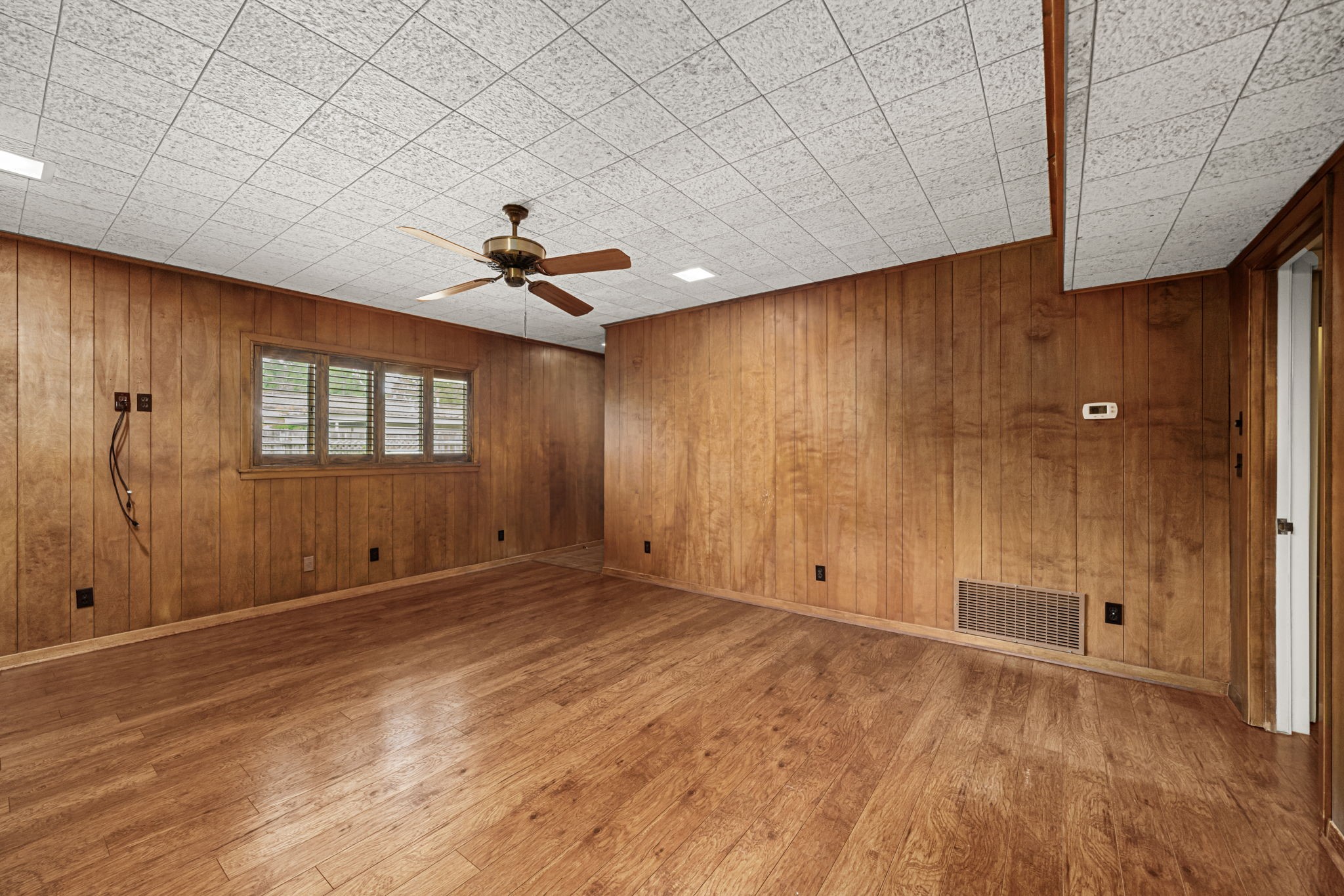 1908 Milam Street Columbus, TX 78934 - Photo 23 of 39 a view of an empty room with a window
