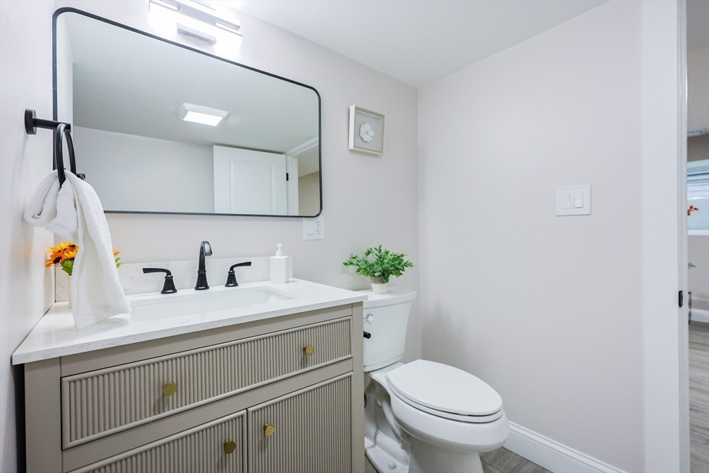 11 Watson Street, Unit 1 Somerville, MA 02144 - Photo 18 of 29