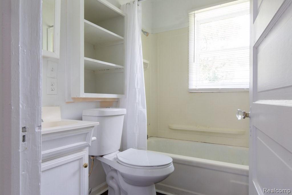 10271 Hegel Road, Unit 1 Goodrich, MI 48438 - Photo 10 of 16