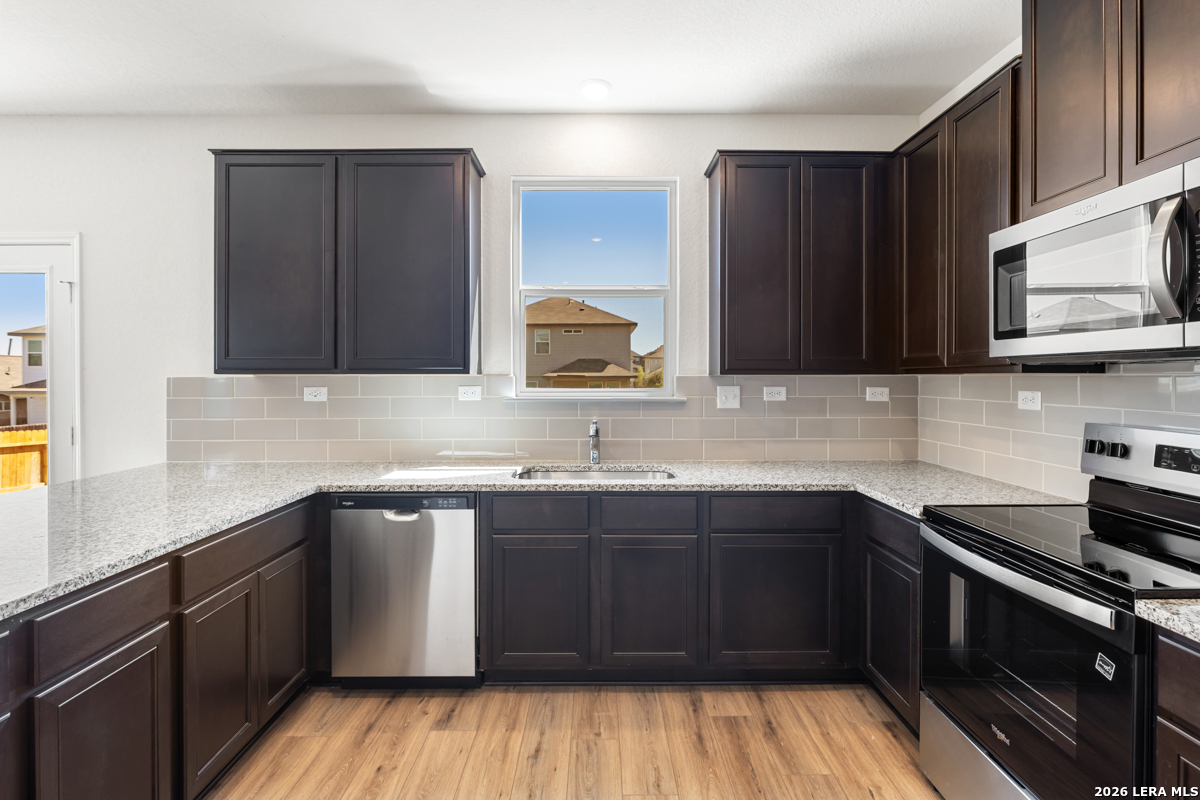 5130 Schaeffer Ridge Converse, TX 78109 - Photo 16 of 29