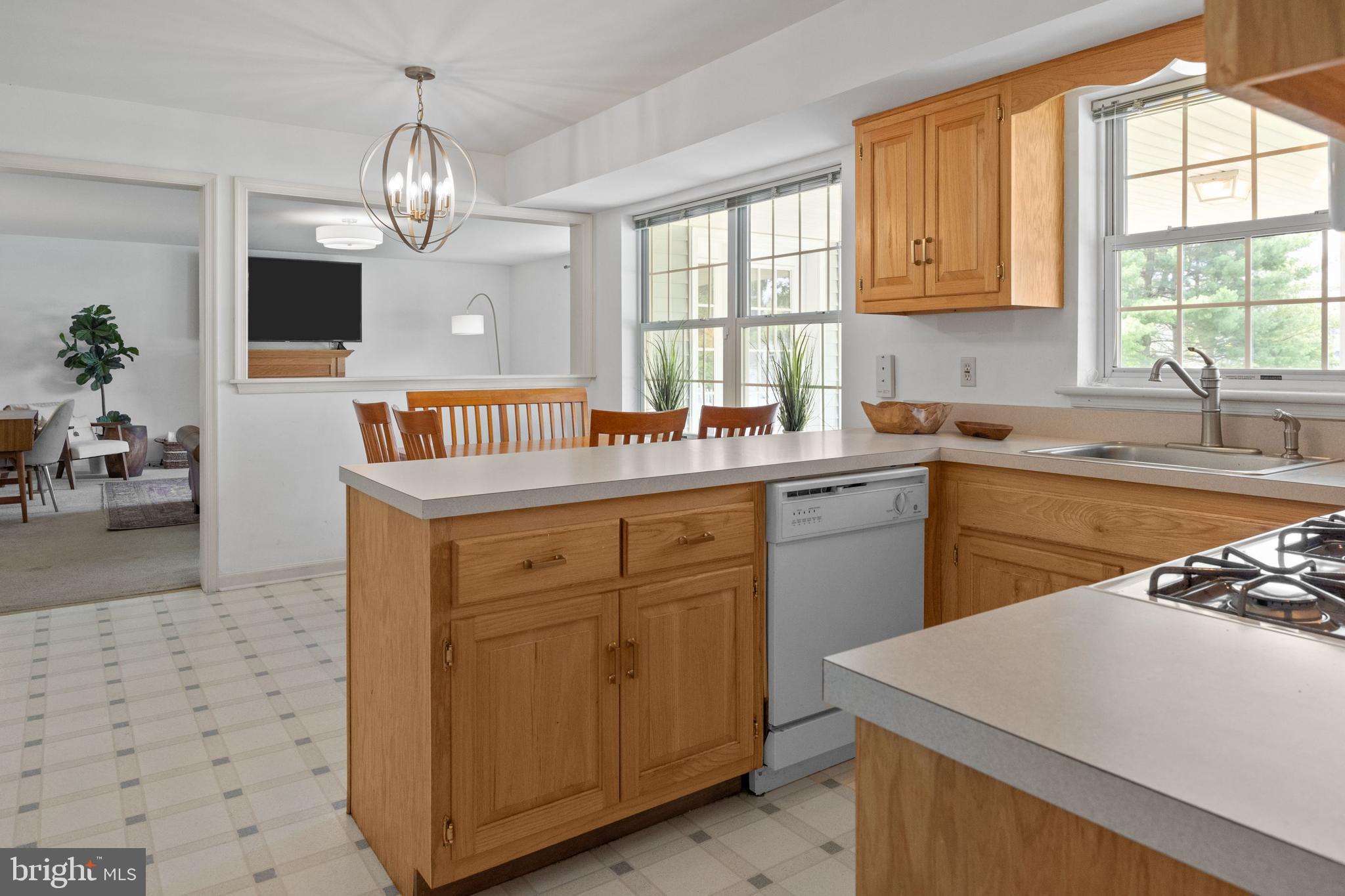 3210 Colonial Road Hatboro, PA 19040 - Photo 13 of 29 Kitchen