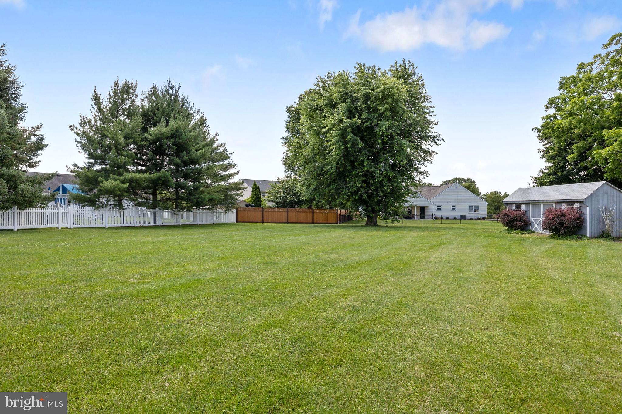 3210 Colonial Road Hatboro, PA 19040 - Photo 27 of 29 Backyard