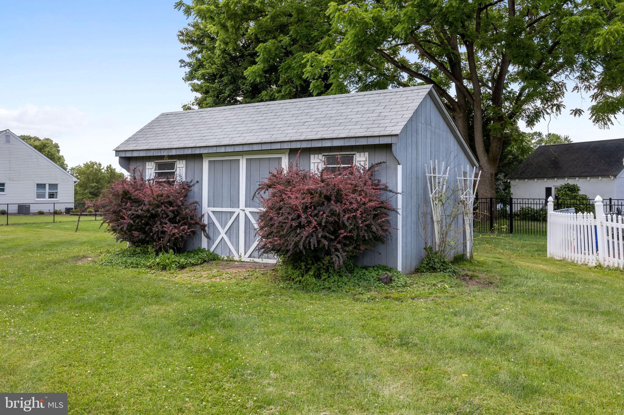 3210 Colonial Road Hatboro, PA 19040 - Photo 29 of 29 Backyard Shed