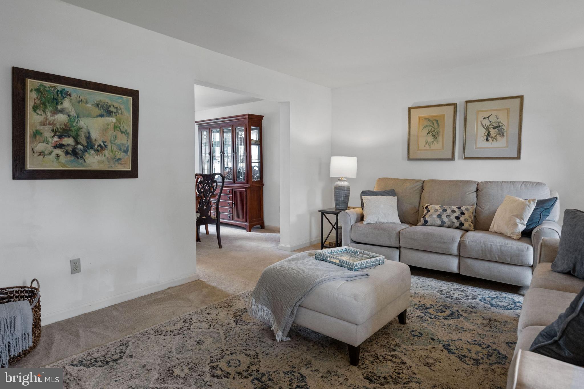 3210 Colonial Road Hatboro, PA 19040 - Photo 6 of 29 Living Room