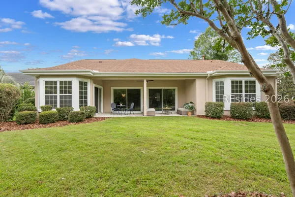 $525,000 | 32 Willow Brook Drive, Bluffton, SC 29909