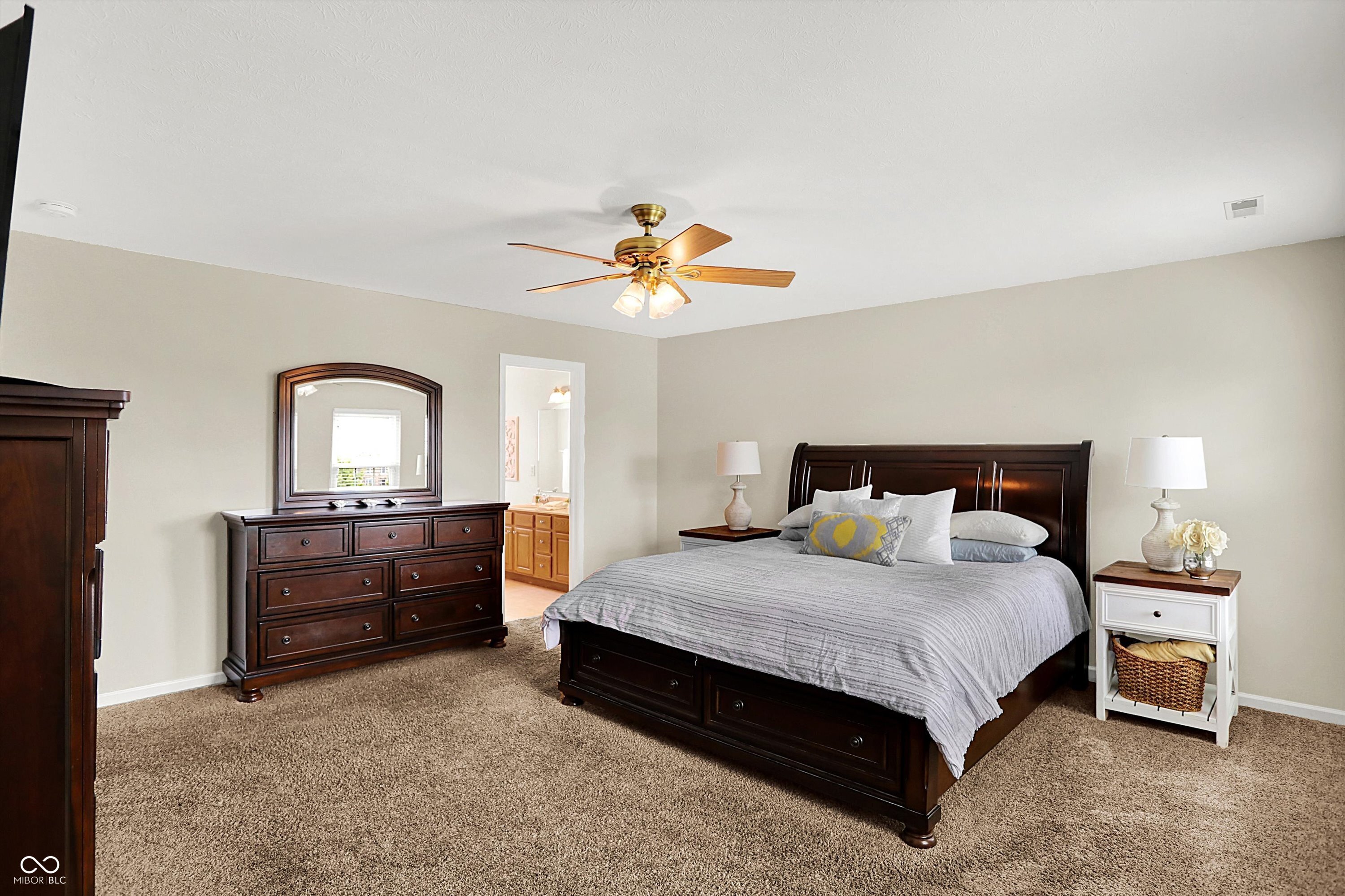 13191 Roma Bend Carmel, IN 46074 - Photo 29 of 44 Gallery Image 29