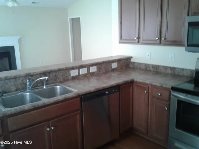 $1,895 | 3103 Drew Avenue, New Bern, NC 28562