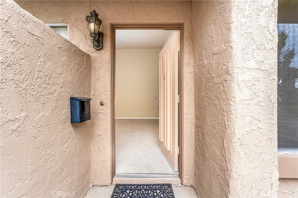 2162 Sweetbriar Road Tustin, CA 92780 - Photo 3 of 33