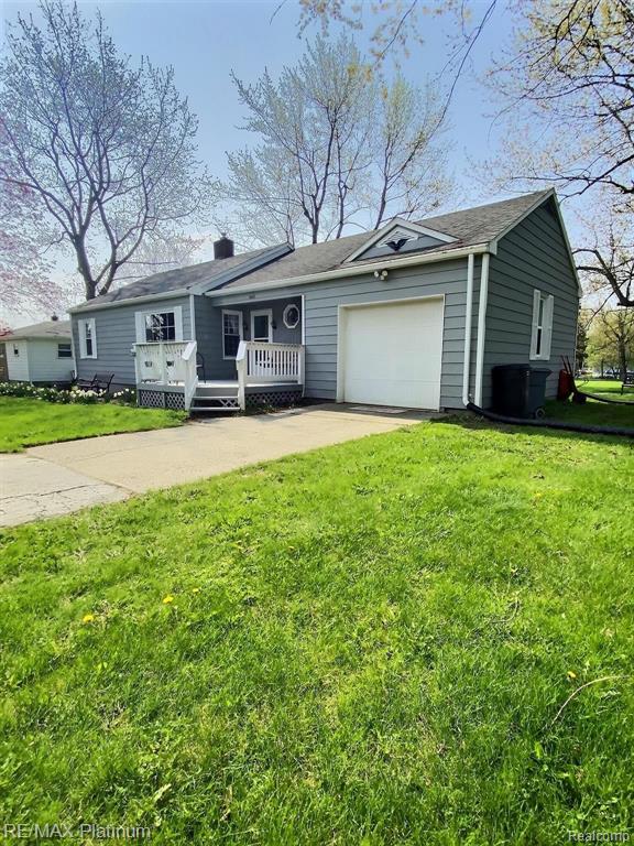3625 Davison Road Lapeer, MI 48446 - Photo 1 of 25