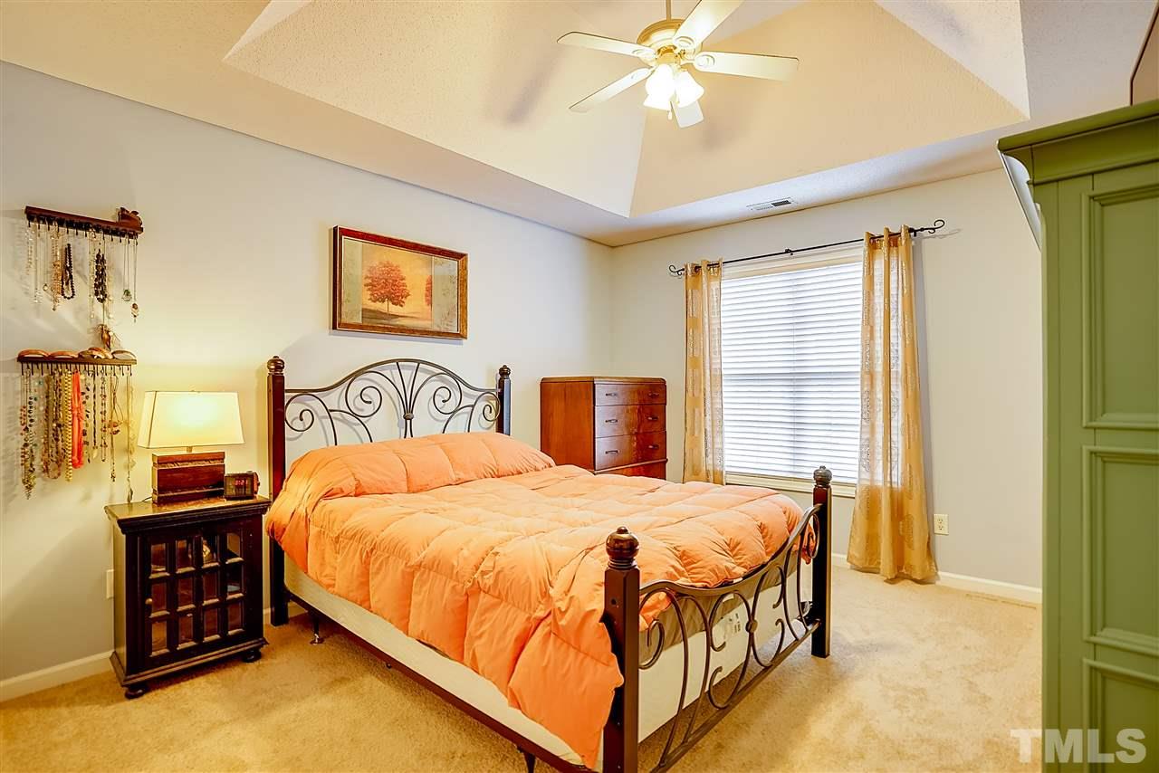 17 Round Spring Lane Durham, NC 27712 - Photo 14 of 22 Gallery Image 14