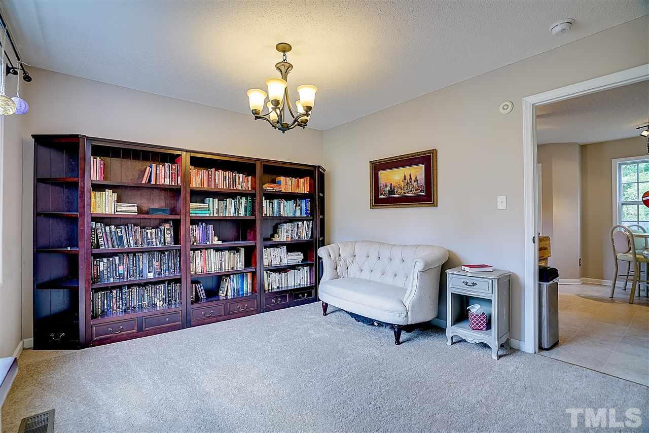 17 Round Spring Lane Durham, NC 27712 - Photo 9 of 22 Gallery Image 9