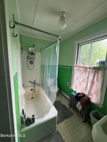 $125,000 | 77 Front Street, North Adams, MA 01247