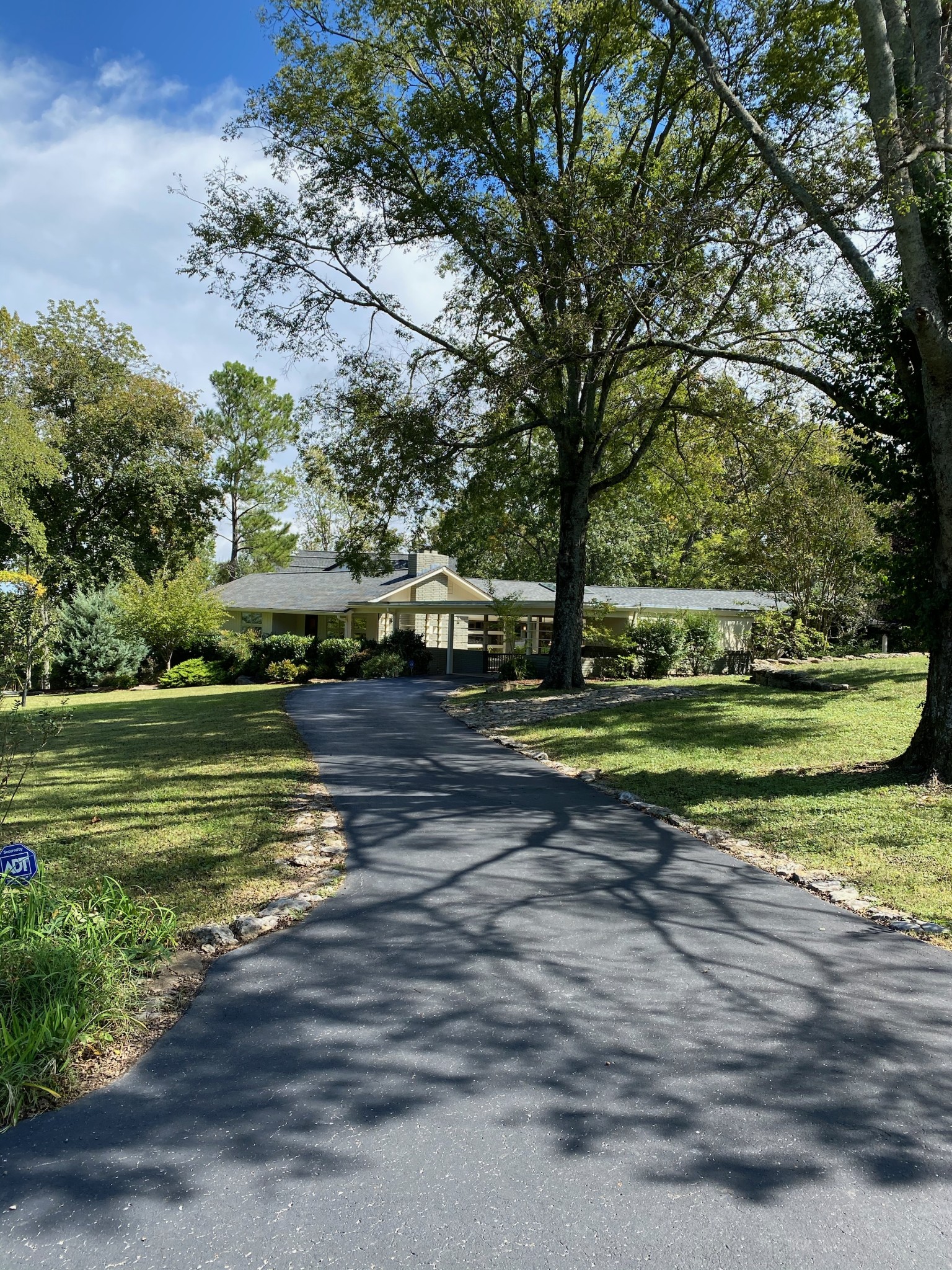 730 Starlit Road Nashville, TN 37205 - Photo 3 of 38 Gallery Image 3