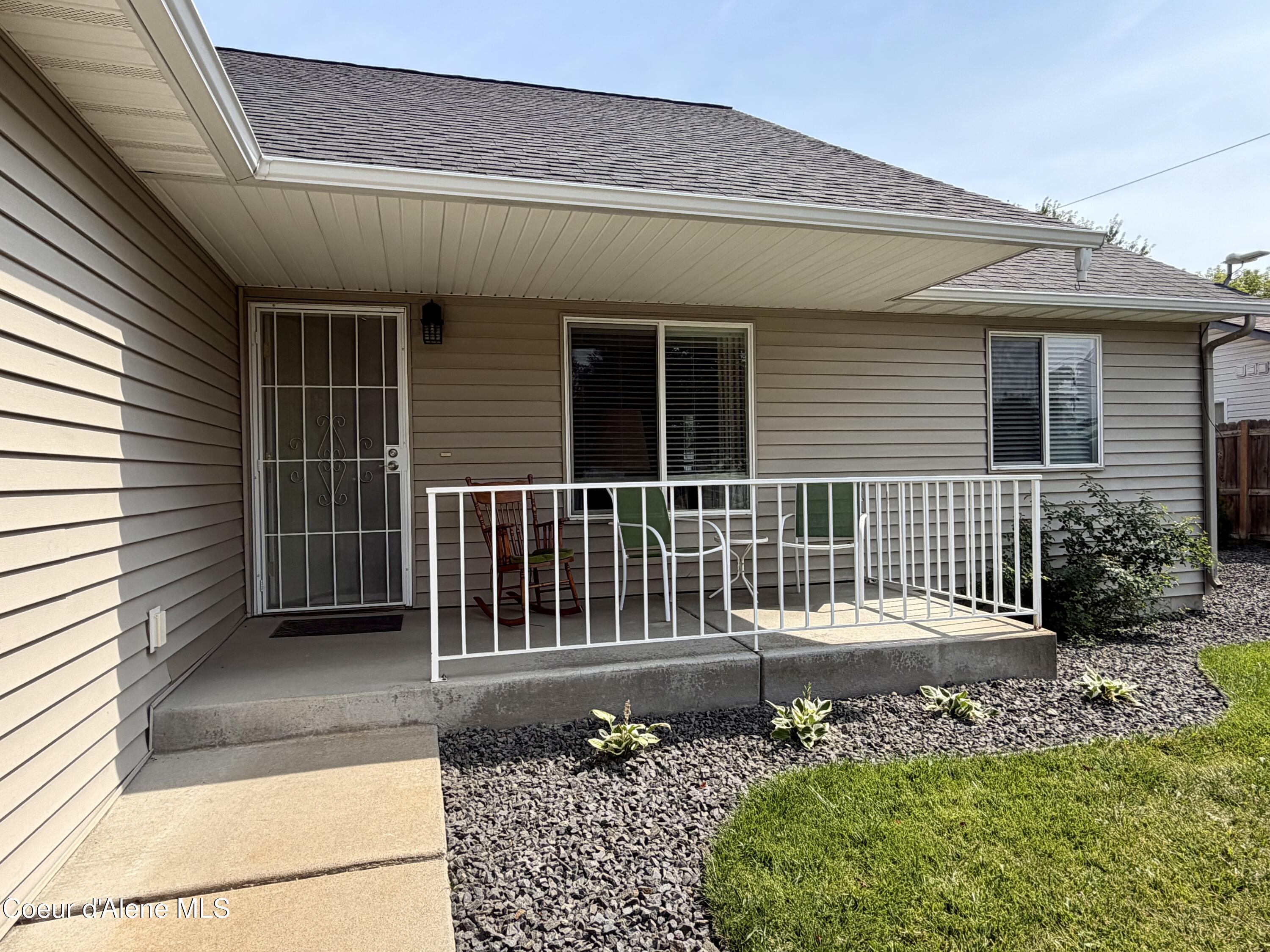 600 North Elm Road Post Falls, ID 83854 - Photo 2 of 14 IMG_0233