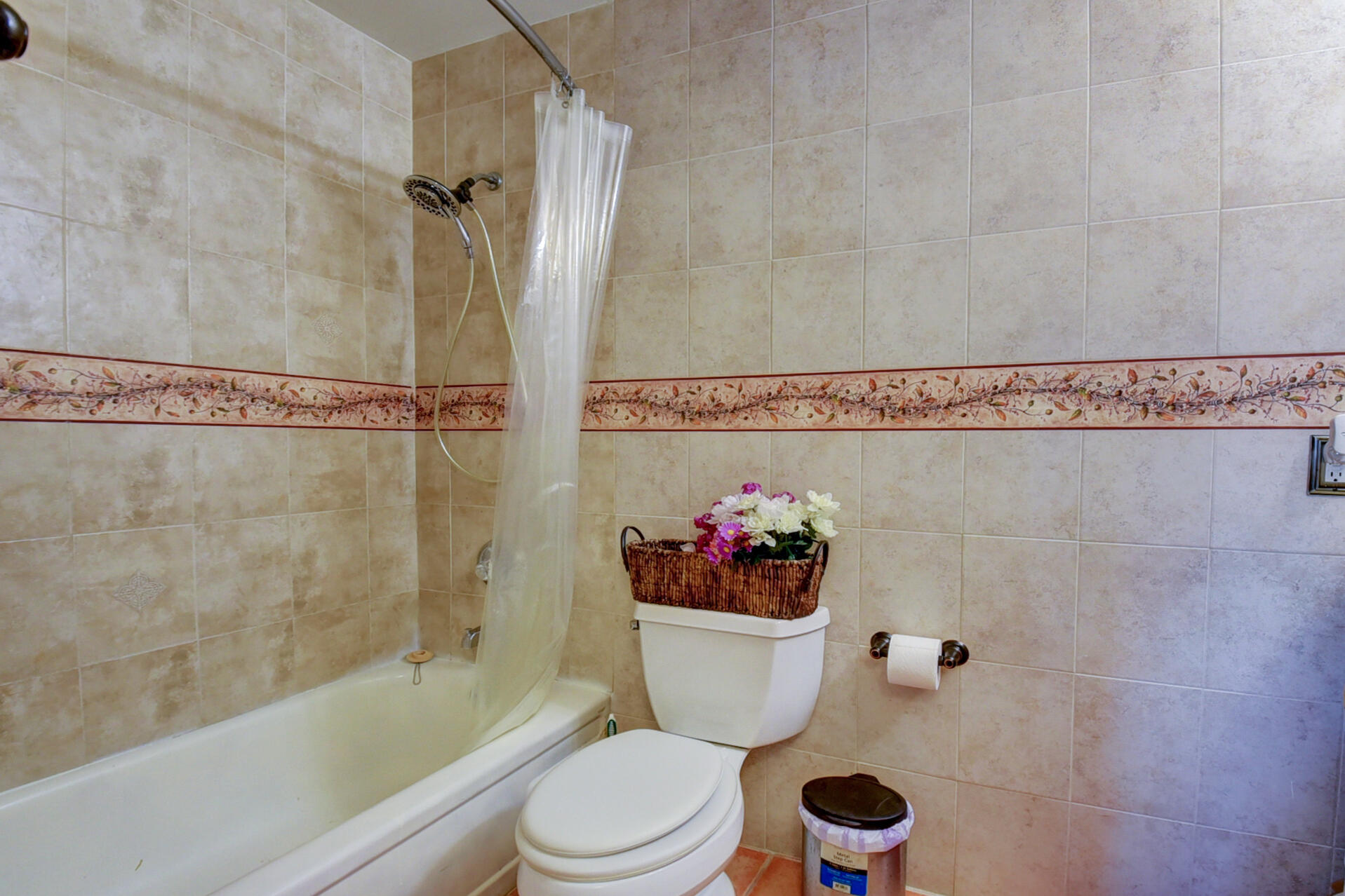 10332 Sleepy Brook Way Boca Raton, FL 33428 - Photo 8 of 22 mastrerbath