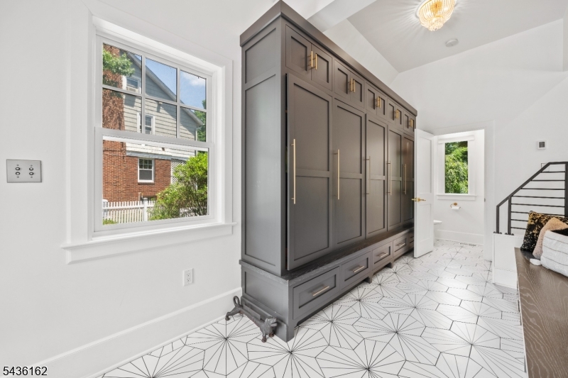 48 Edgemont Road Montclair, NJ 07042 - Photo 25 of 50 Gallery Image 25