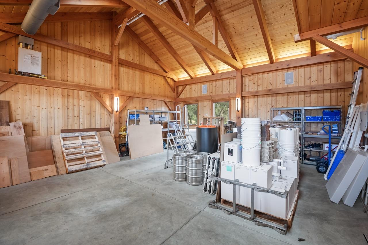 15060 Montebello Road Cupertino, CA 95014 - Photo 29 of 82 Gallery Image 29
