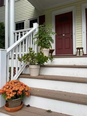 $2,800 | 78 Stearns Road, Unit 1, Brookline, MA 02446