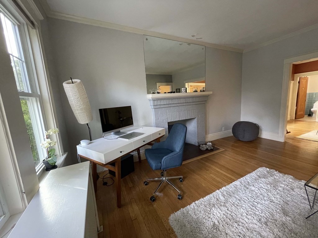 78 Stearns Road, Unit 1 Brookline, MA 02446 - Photo 7 of 19