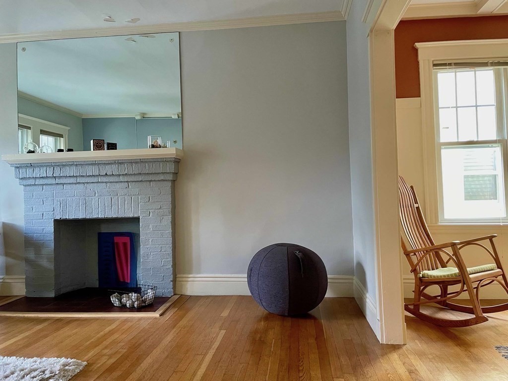 78 Stearns Road, Unit 1 Brookline, MA 02446 - Photo 8 of 19
