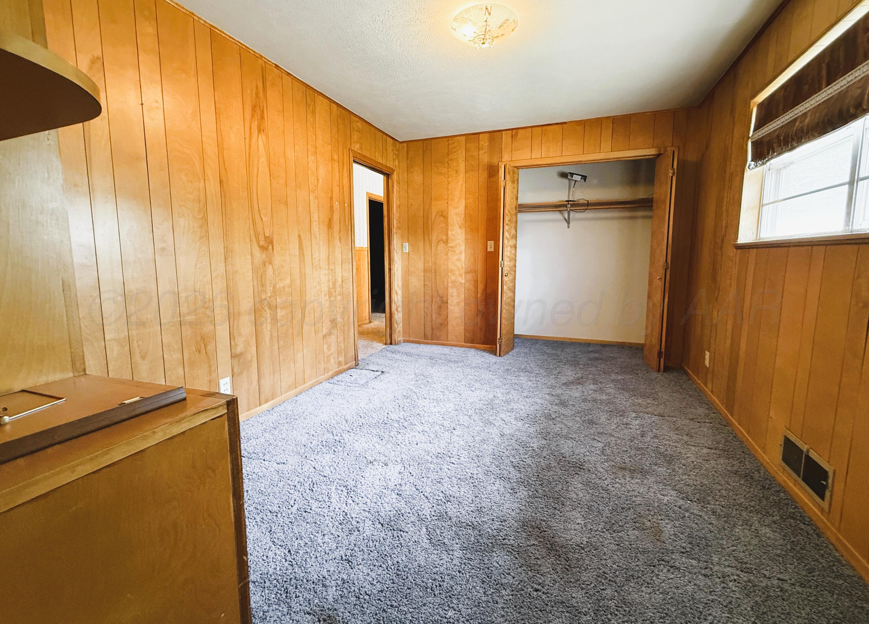 613 South Pearl Street Stratford, TX 79084 - Photo 15 of 32 Office2