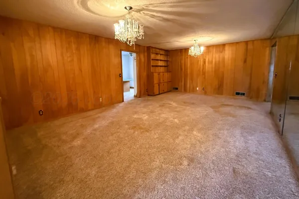 $169,900 | 613 South Pearl Street, Stratford, TX 79084