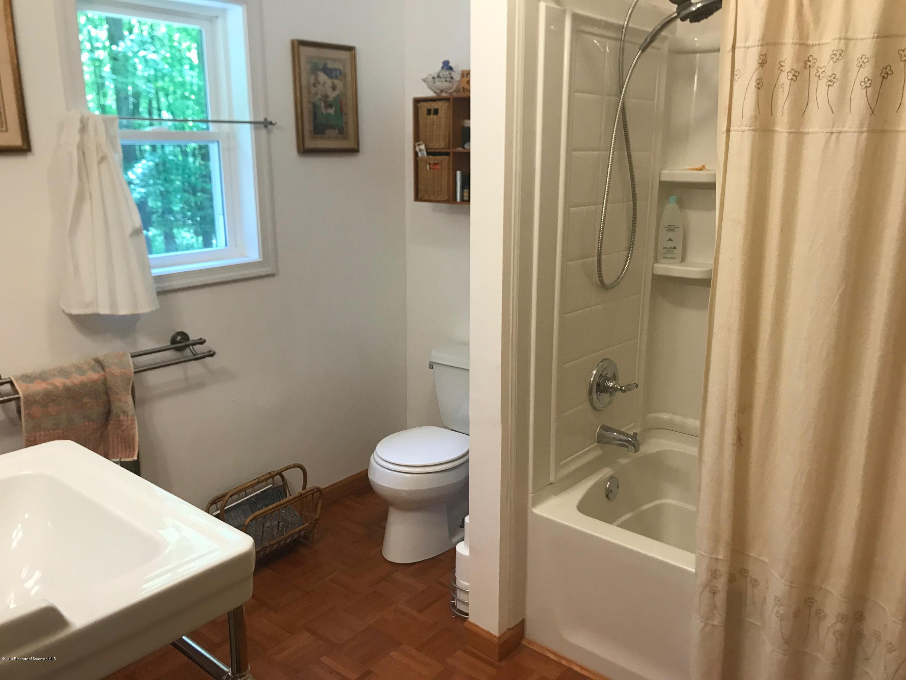 1624 Chipmunk Road Thompson, PA 18465 - Photo 16 of 27 Gallery Image 16