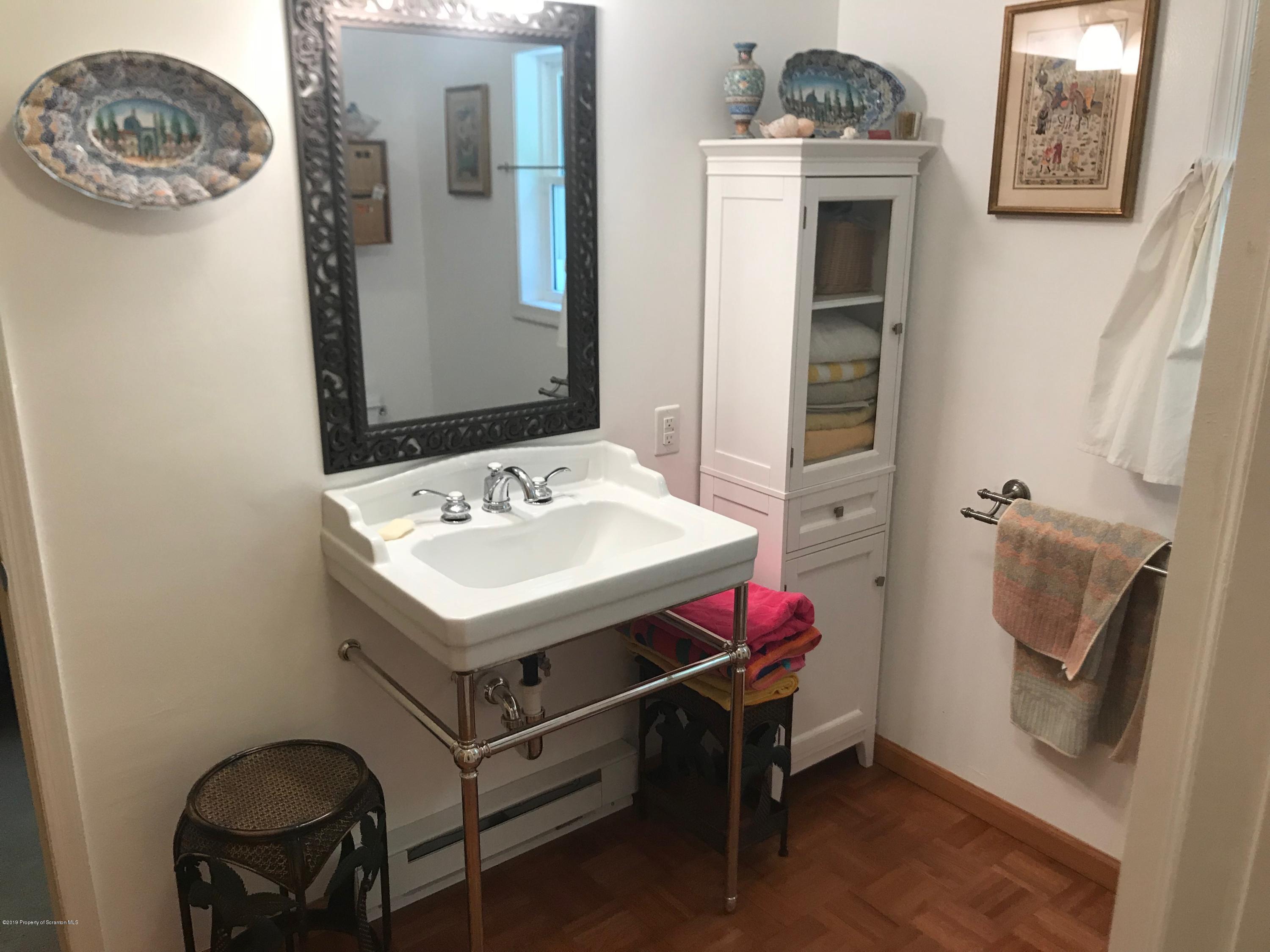 1624 Chipmunk Road Thompson, PA 18465 - Photo 17 of 27 Gallery Image 17