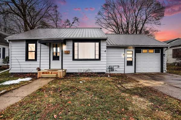 $129,900 | 512 Center Street, Sturgis, MI 49091