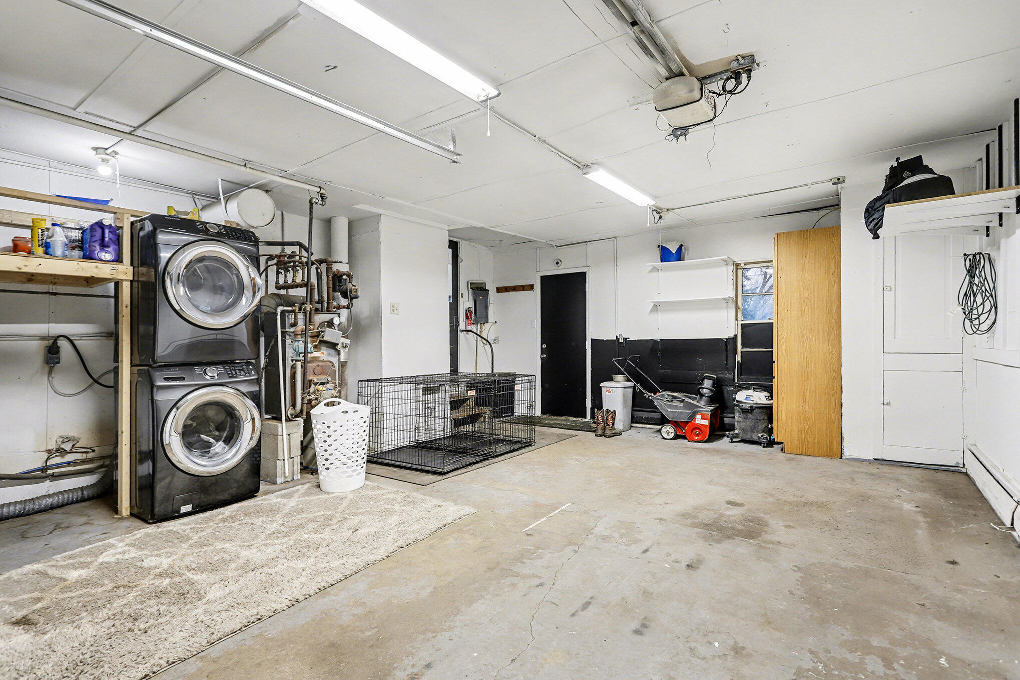 512 Center Street Sturgis, MI 49091 - Photo 11 of 19 Laundry