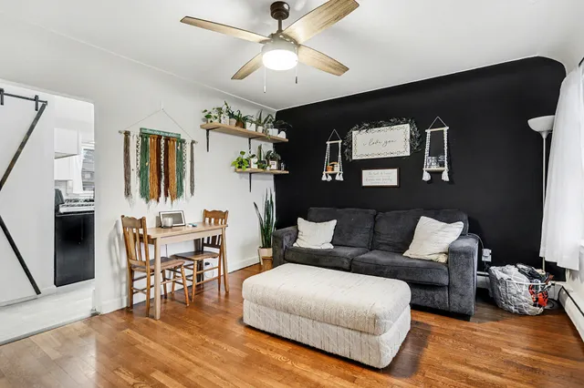 $129,900 | 512 Center Street, Sturgis, MI 49091