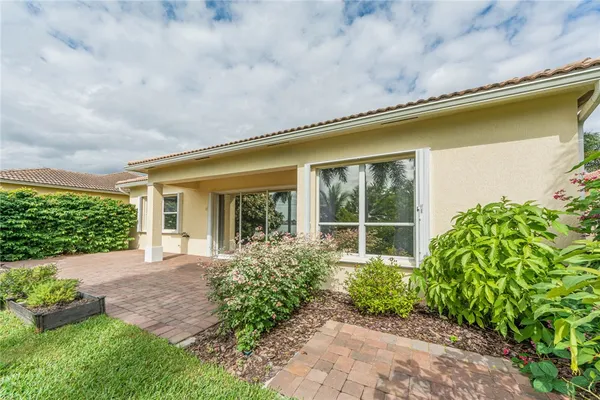 $2,800 | 5952 Spanish River Road, Fort Pierce, FL 34951