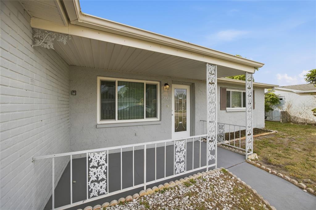 3029 Huntington Road Holiday, FL 34691 - Photo 3 of 33