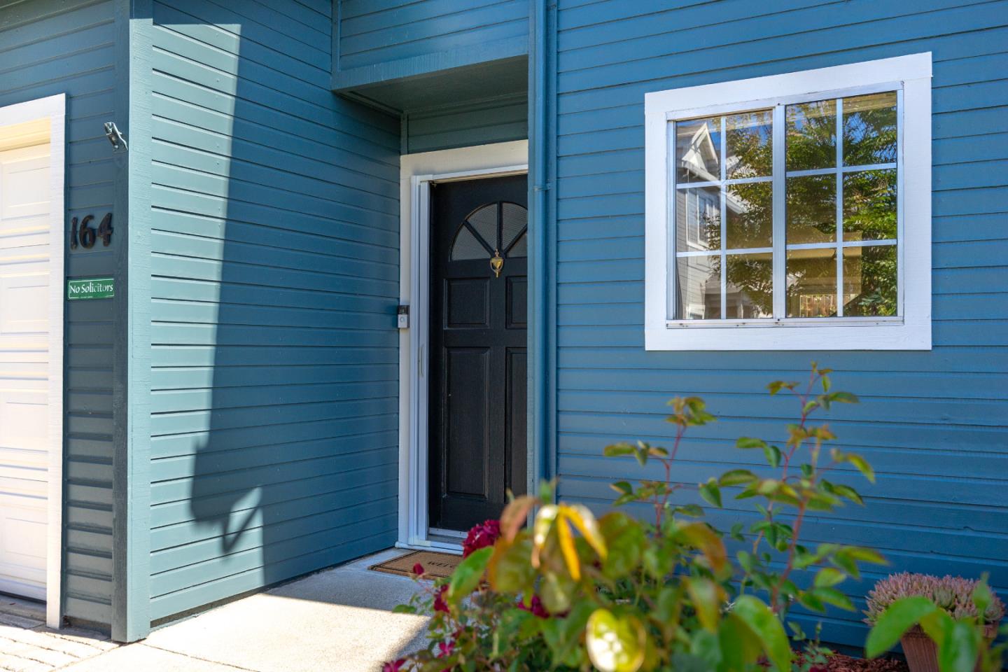 164 Weeks Drive Watsonville, CA 95076 - Photo 2 of 37