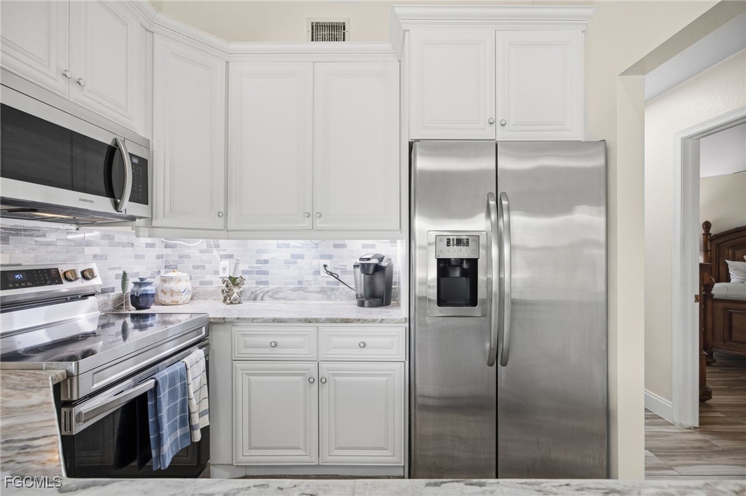 950 Moody Road, Unit 111 North Fort Myers, FL 33903 - Photo 17 of 49