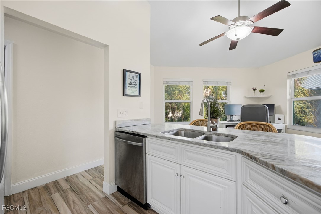 950 Moody Road, Unit 111 North Fort Myers, FL 33903 - Photo 19 of 49