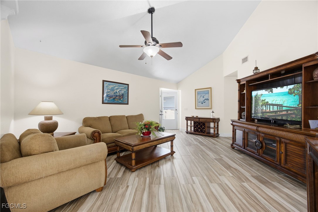 950 Moody Road, Unit 111 North Fort Myers, FL 33903 - Photo 7 of 49