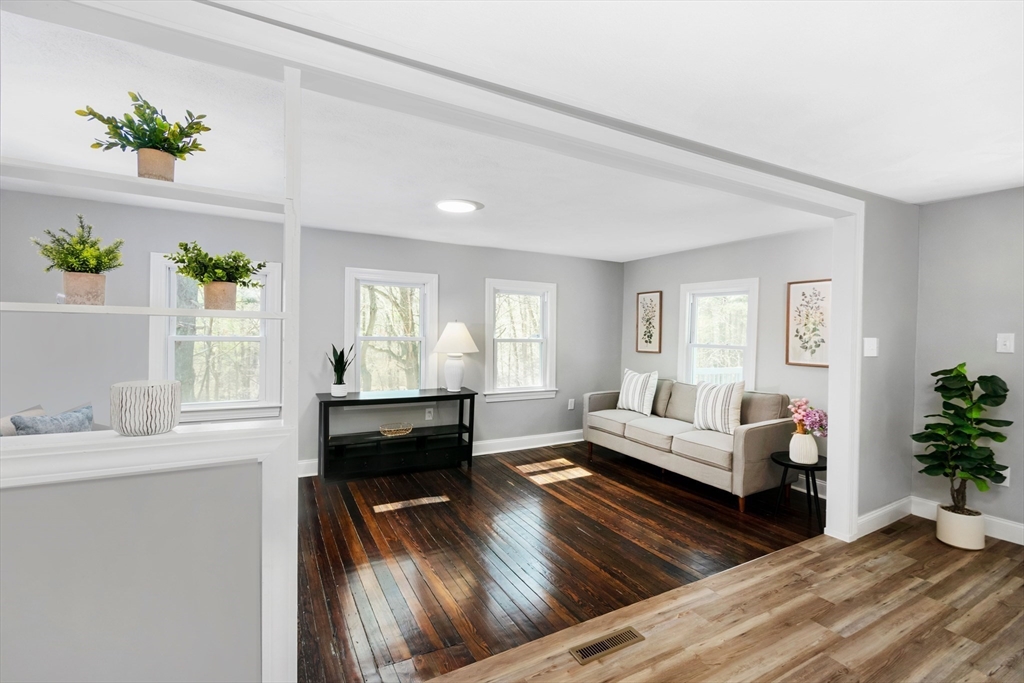 43 Riverside Drive North Reading, MA 01864 - Photo 10 of 21