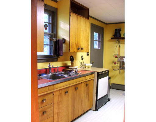 223 Barnard Road Granville, MA 01034 - Photo 10 of 18 Gallery Image 10