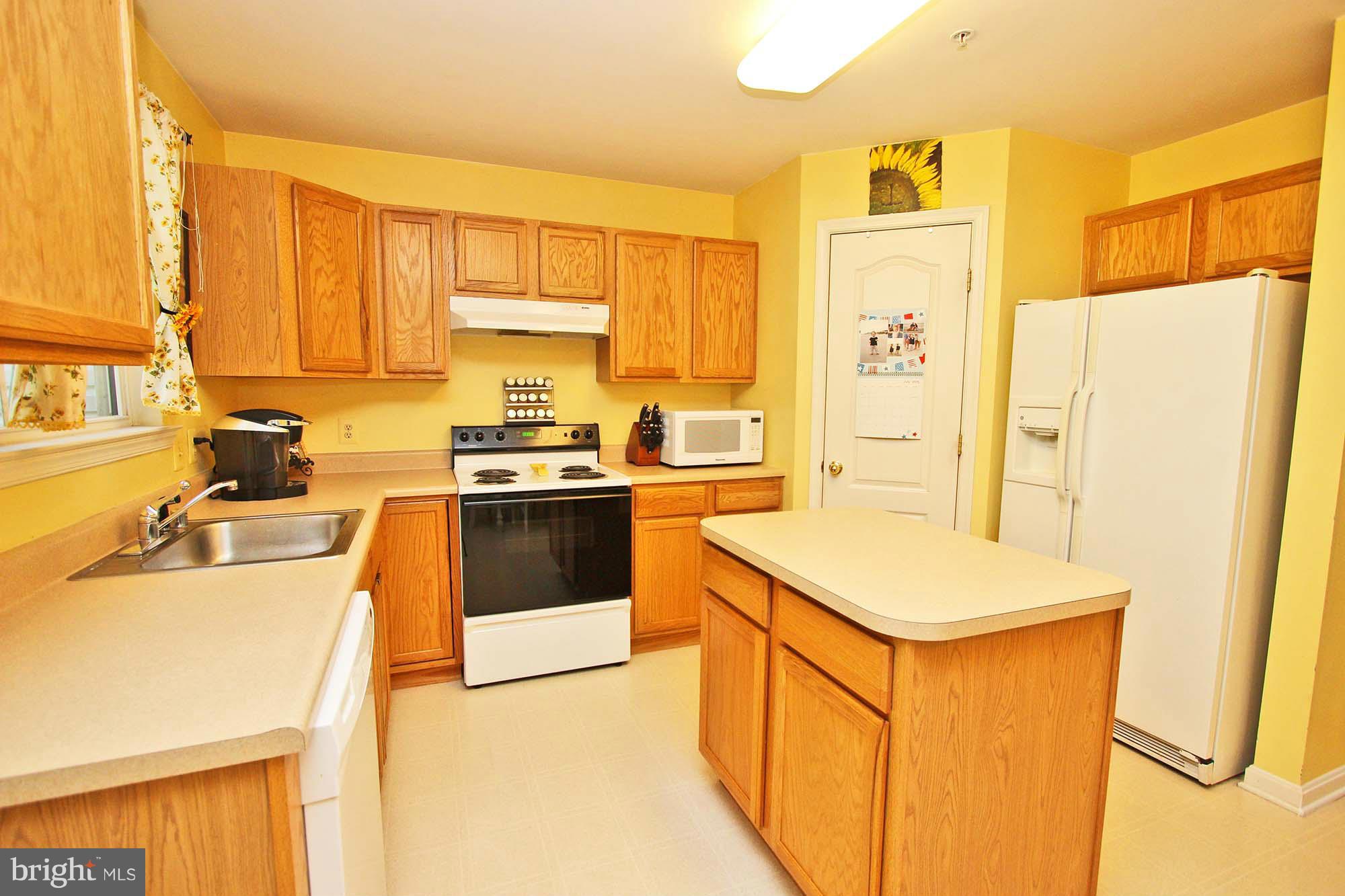 217 Carolstowne Road Reisterstown, MD 21136 - Photo 3 of 23 Kitchen