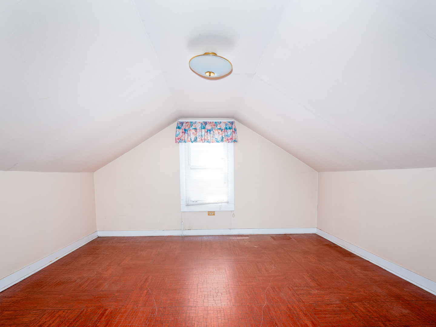 4949 West Deming Place Chicago, IL 60639 - Photo 11 of 18 an empty room with a window
