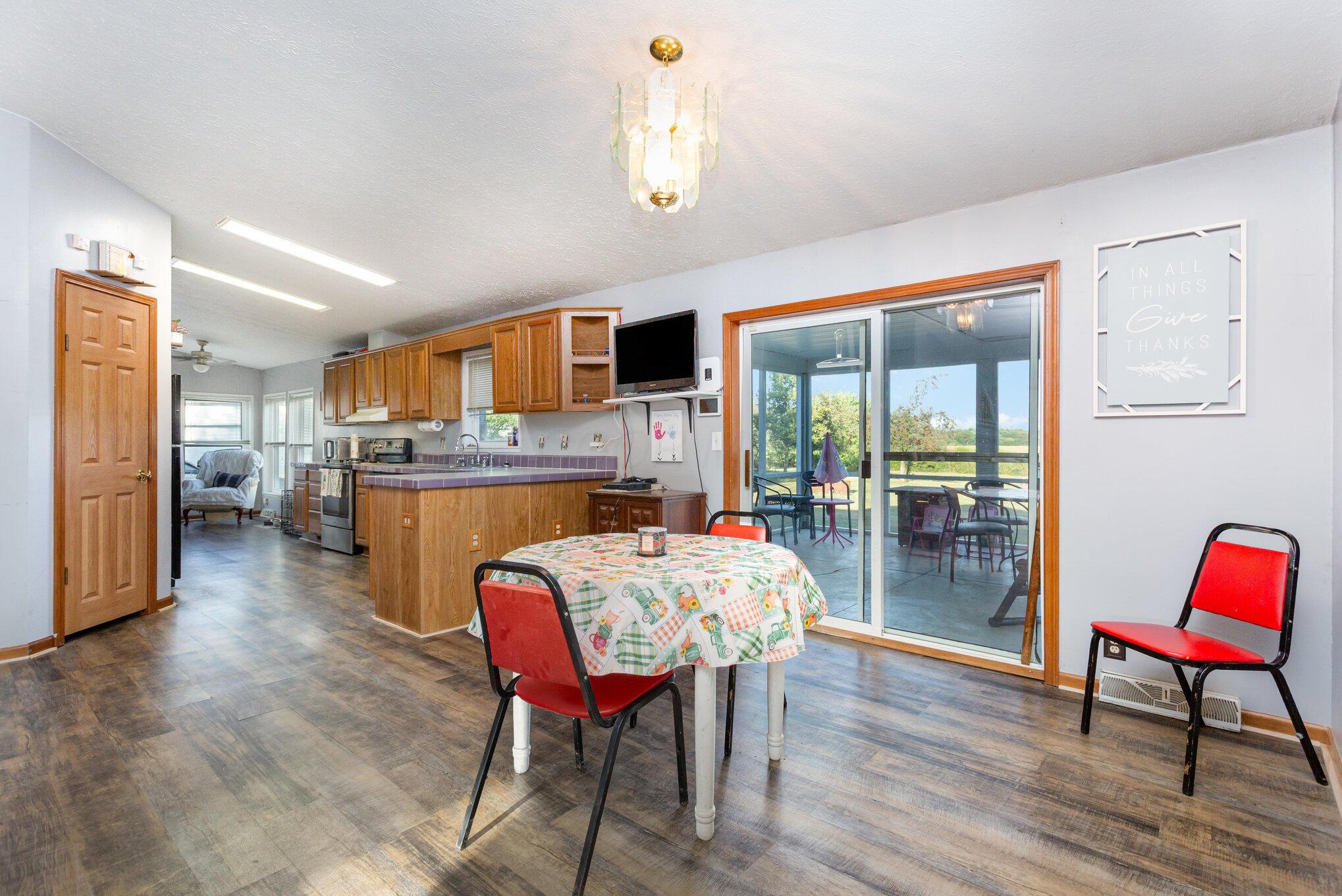 10586 Baldwin Road Mount Sterling, OH 43143 - Photo 6 of 36 007_8l9a2112-edit_276