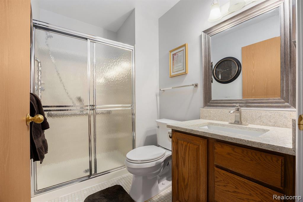 985 Wexford Way Rochester Hills, MI 48307 - Photo 17 of 26