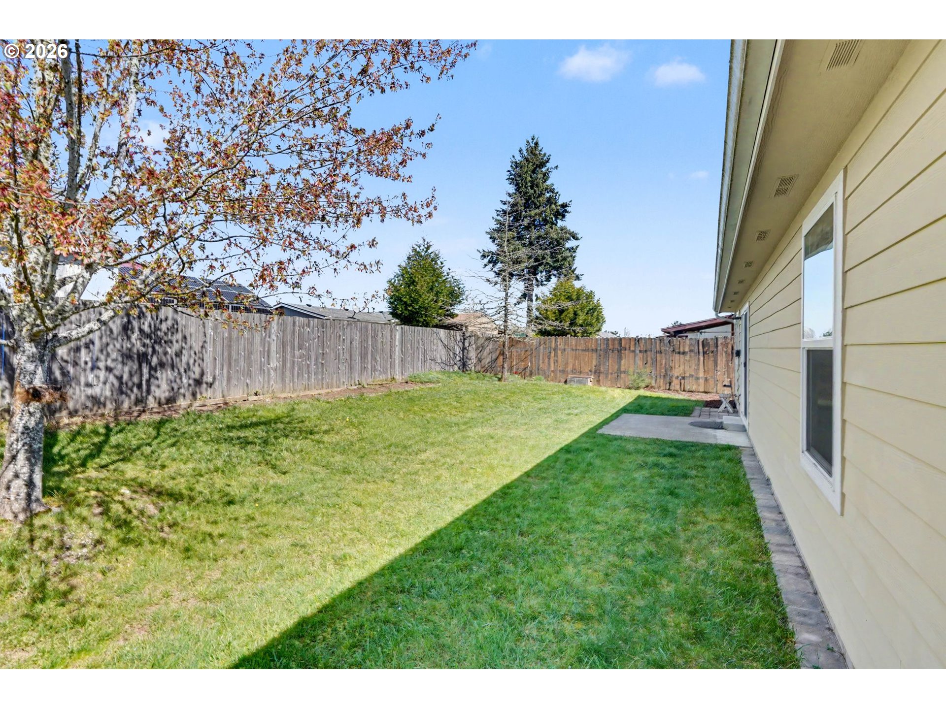 550 Southeast Hankel Street Dallas, OR 97338 - Photo 33 of 36 a view of backyard with garden